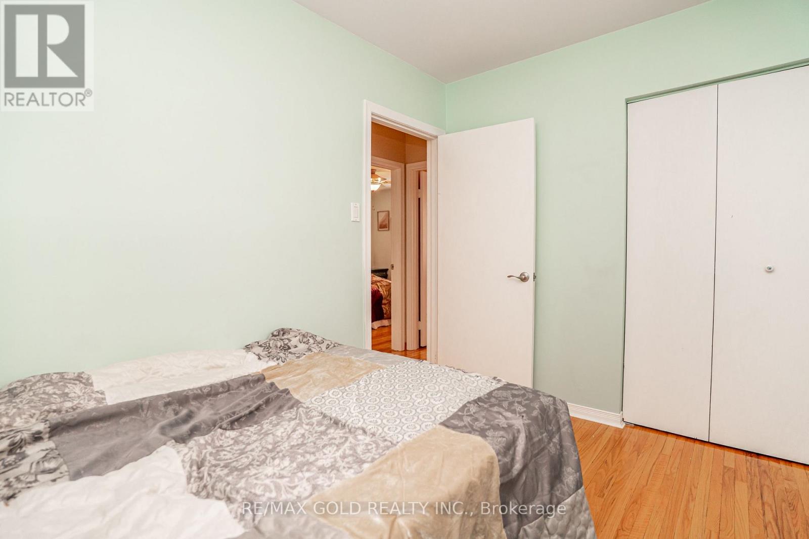 21 ABERDEEN CRESCENT - 26