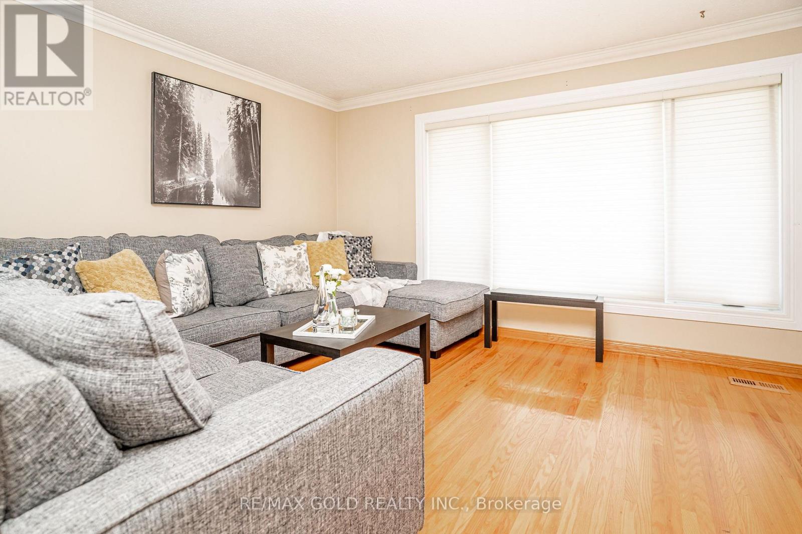 21 ABERDEEN CRESCENT - 10