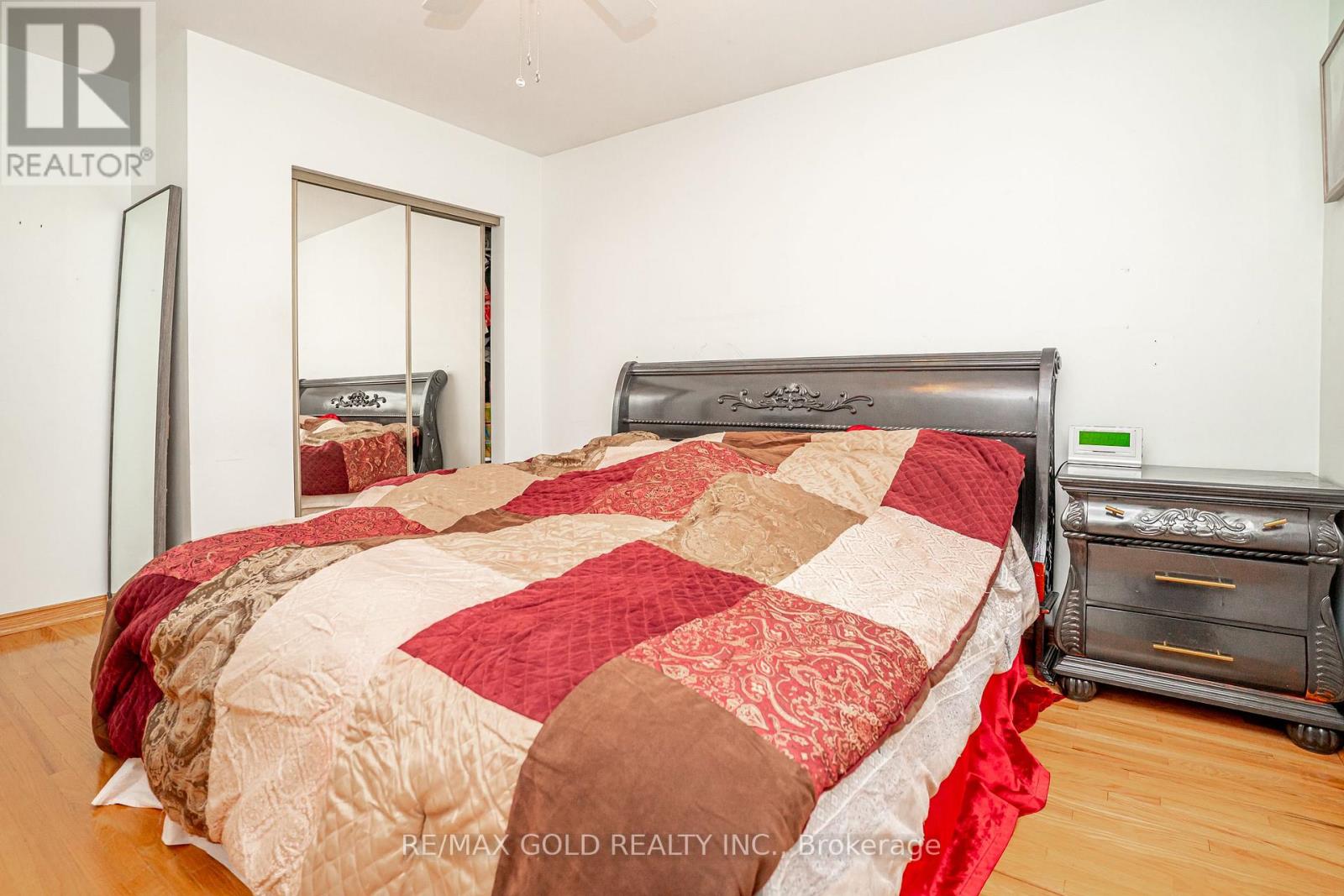 21 ABERDEEN CRESCENT - 21
