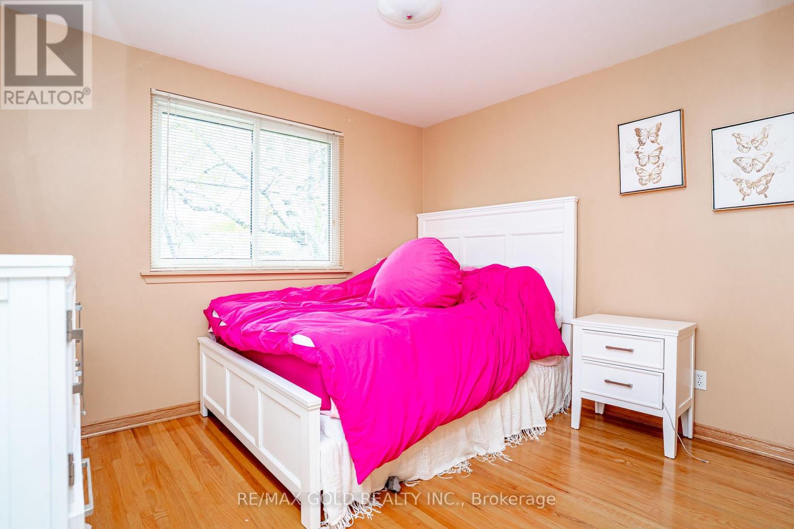 21 ABERDEEN CRESCENT - 23