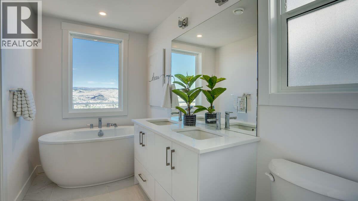 2 1050 Mt Revelstoke Place, Vernon