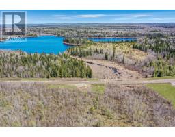 69 Clear Lake Road N, Kapuskasing, ON P5N2X7 Photo 12