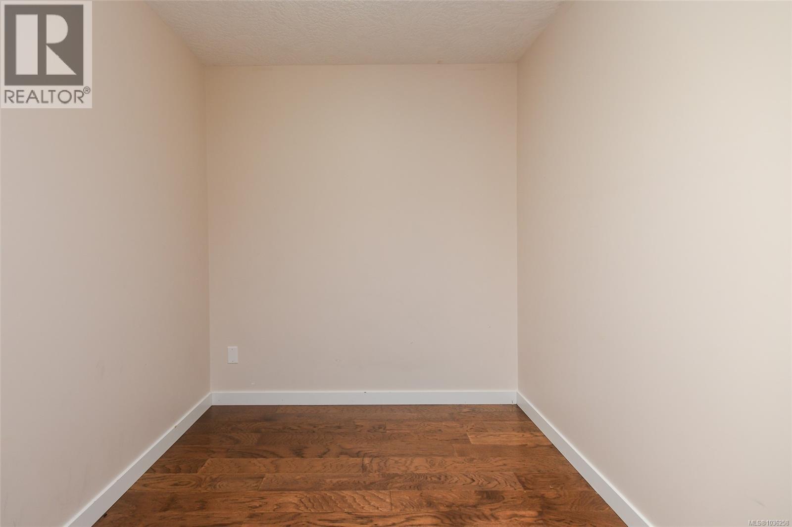 2133 Perth Pl - 31