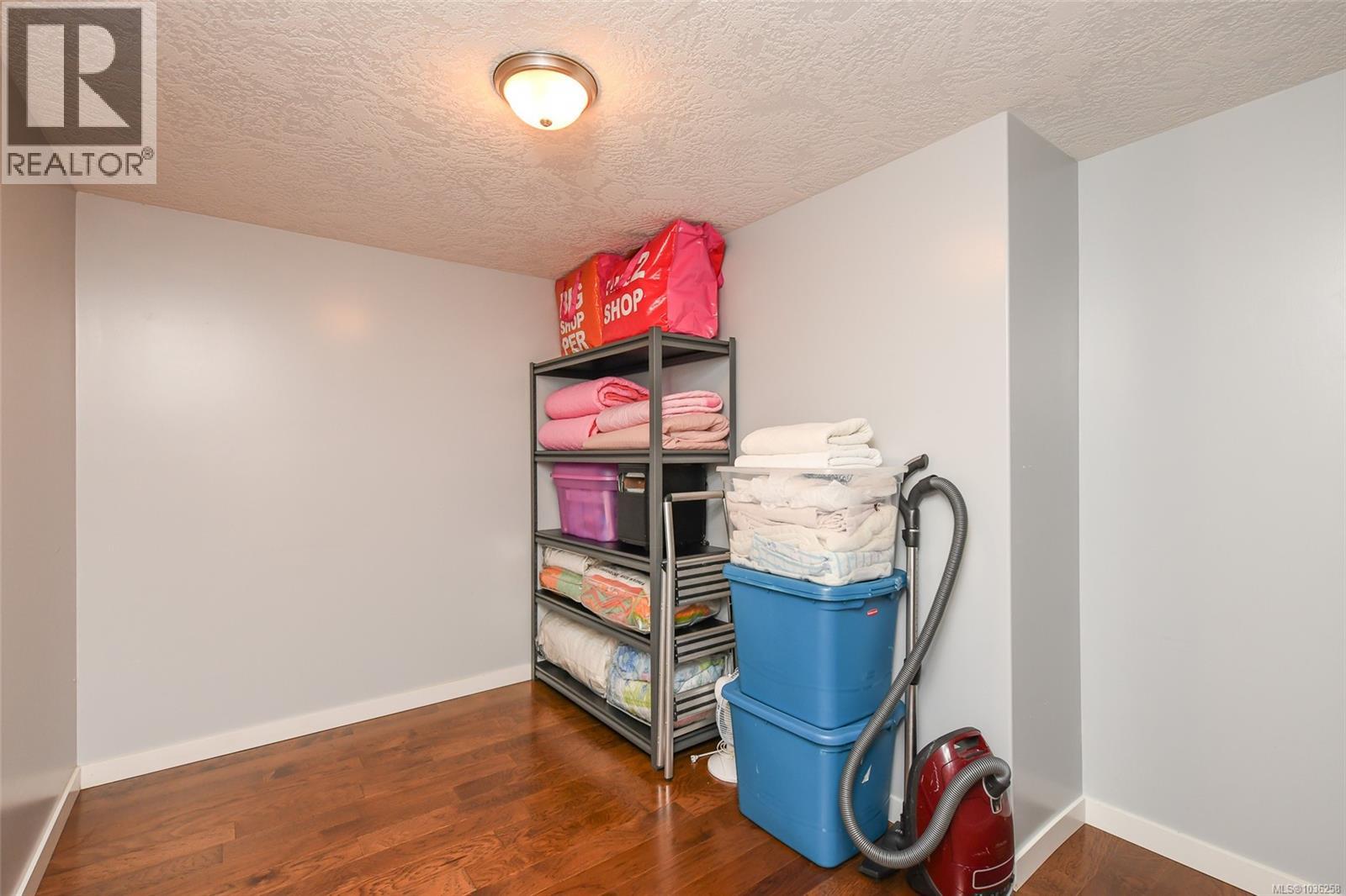 2133 Perth Pl - 32