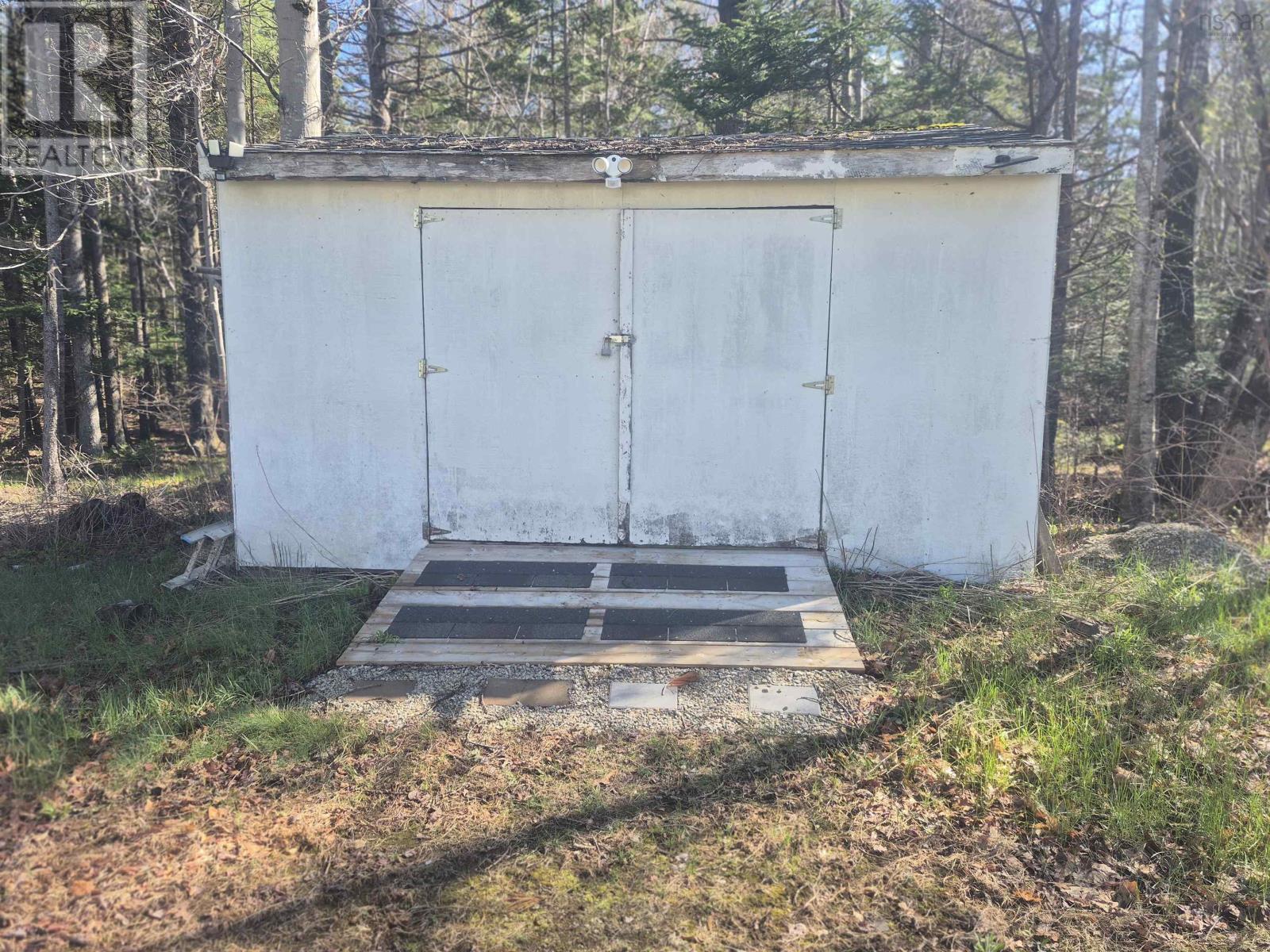 Property 8 of 47 of 2396 Highway 10