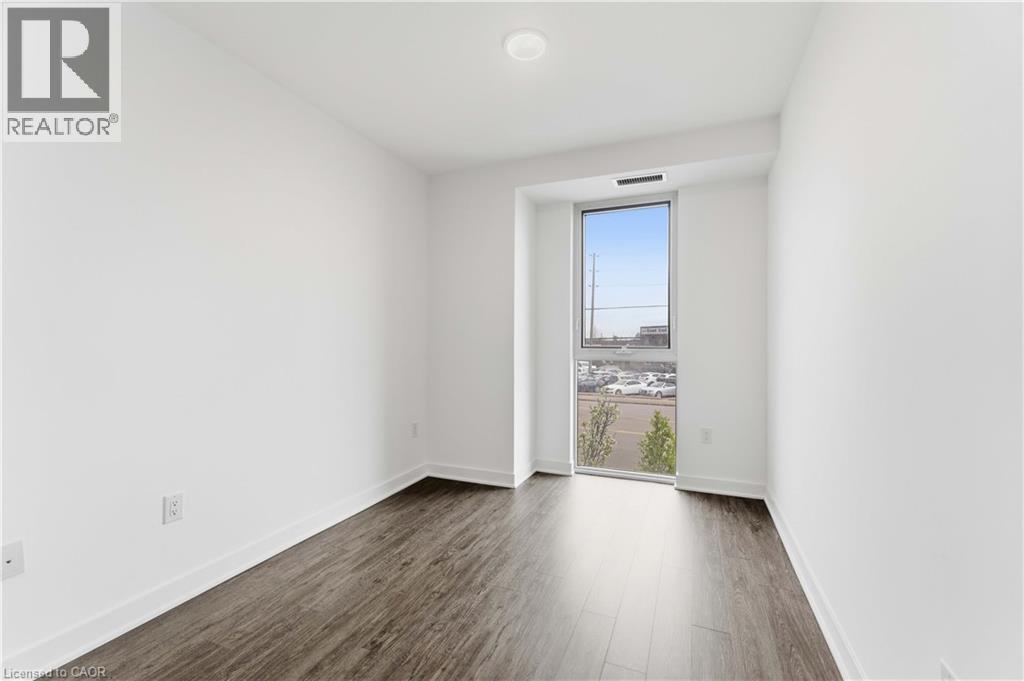 #108 2782 BARTON Street E - 12