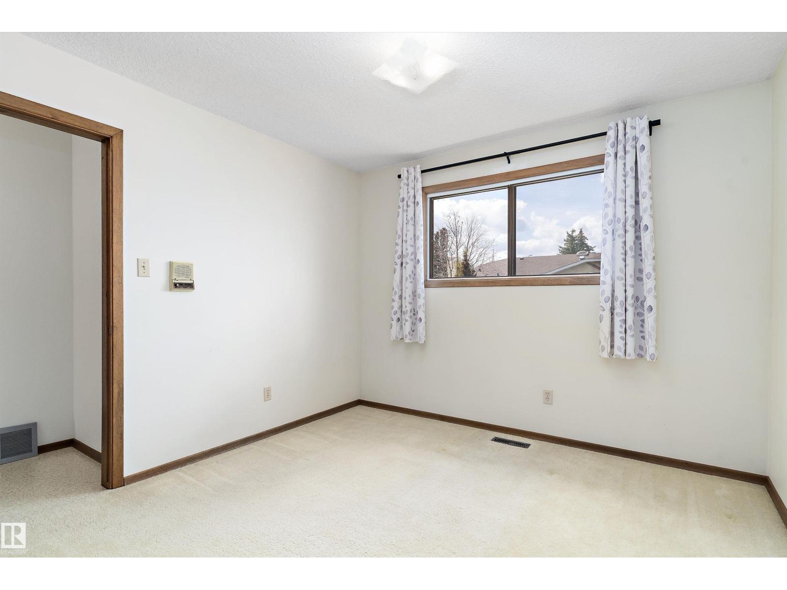 16128 98 ST NW, Edmonton
