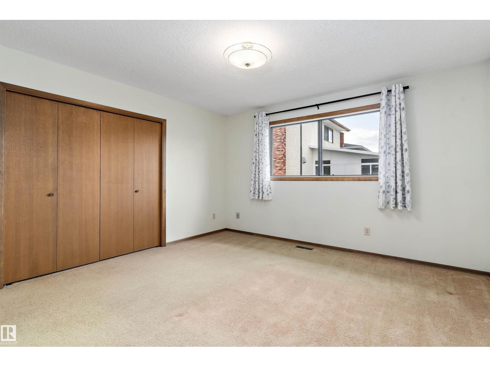 16128 98 ST NW, Edmonton