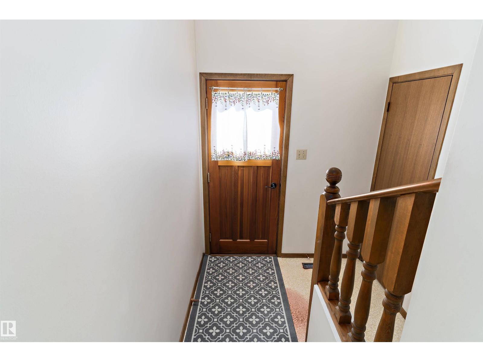 16128 98 ST NW, Edmonton
