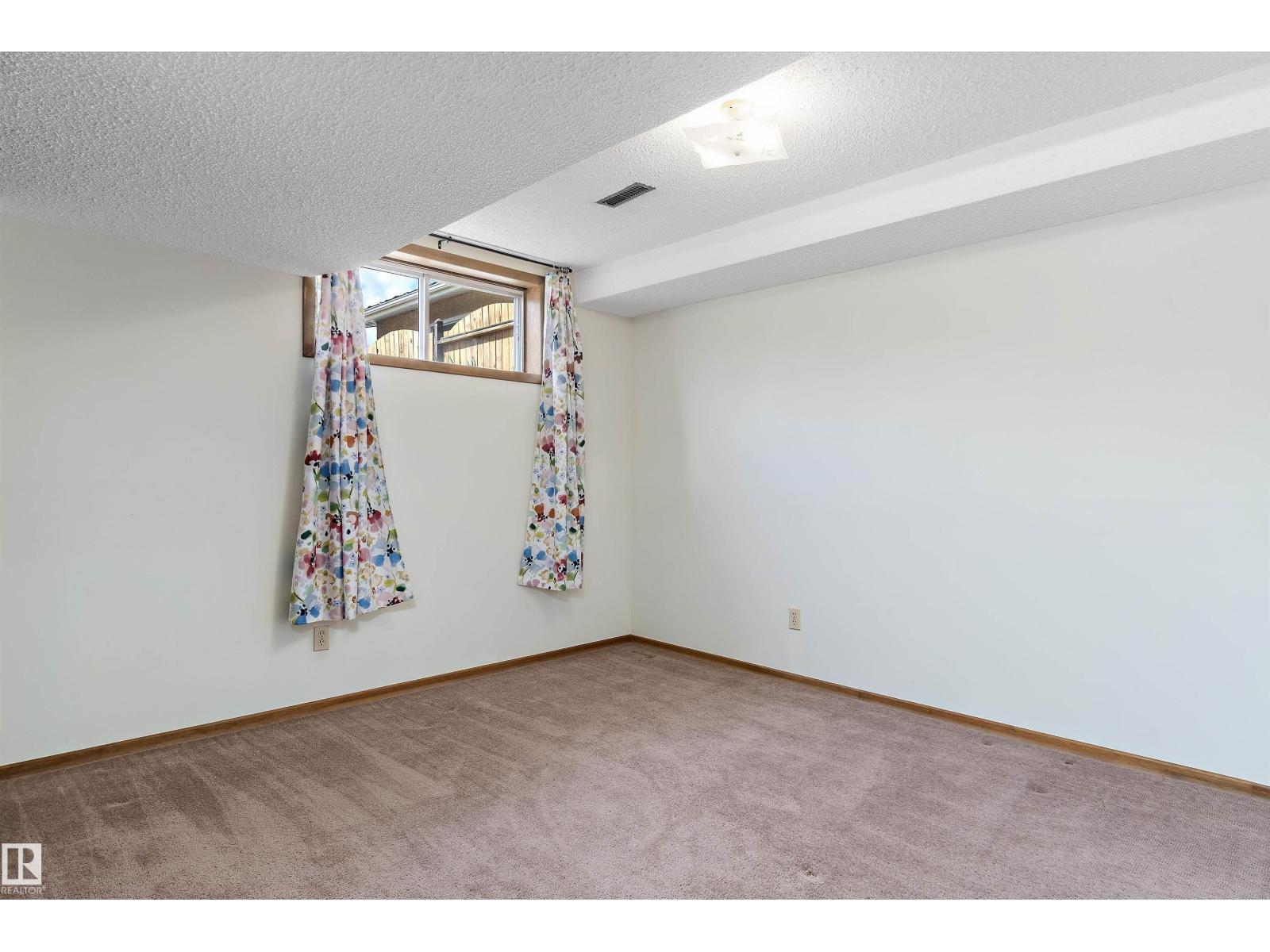 16128 98 ST NW, Edmonton