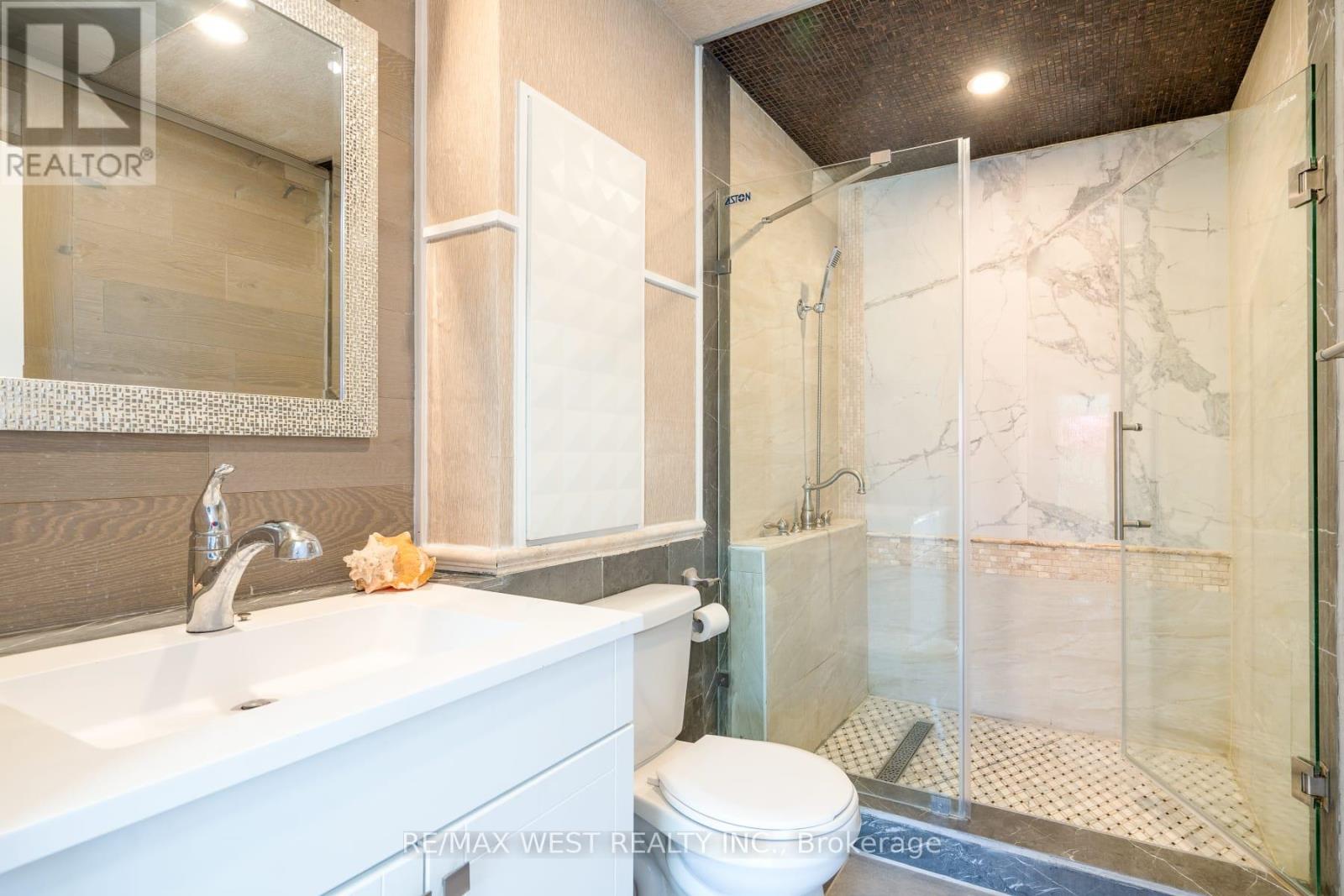 121 ALLEGRA DRIVE - 37
