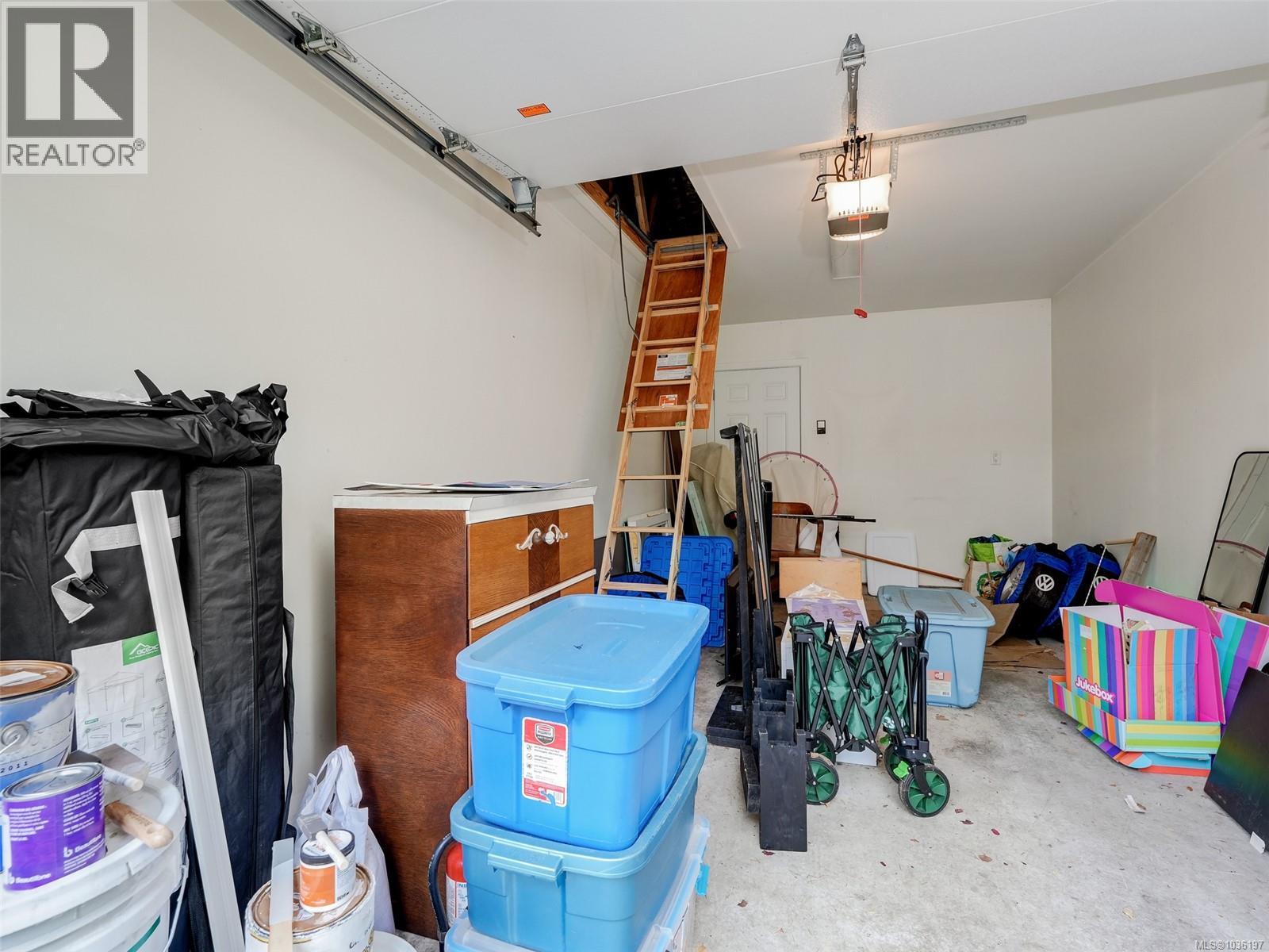 #2 1217 McKenzie St - 23