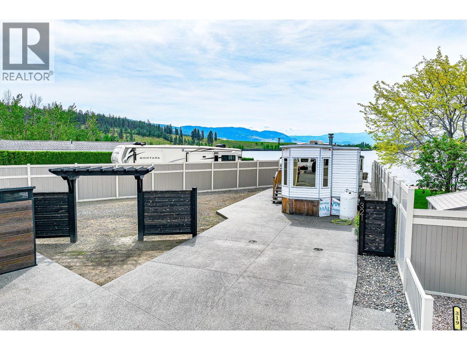 415 Commonwealth Road Unit# 321, Kelowna