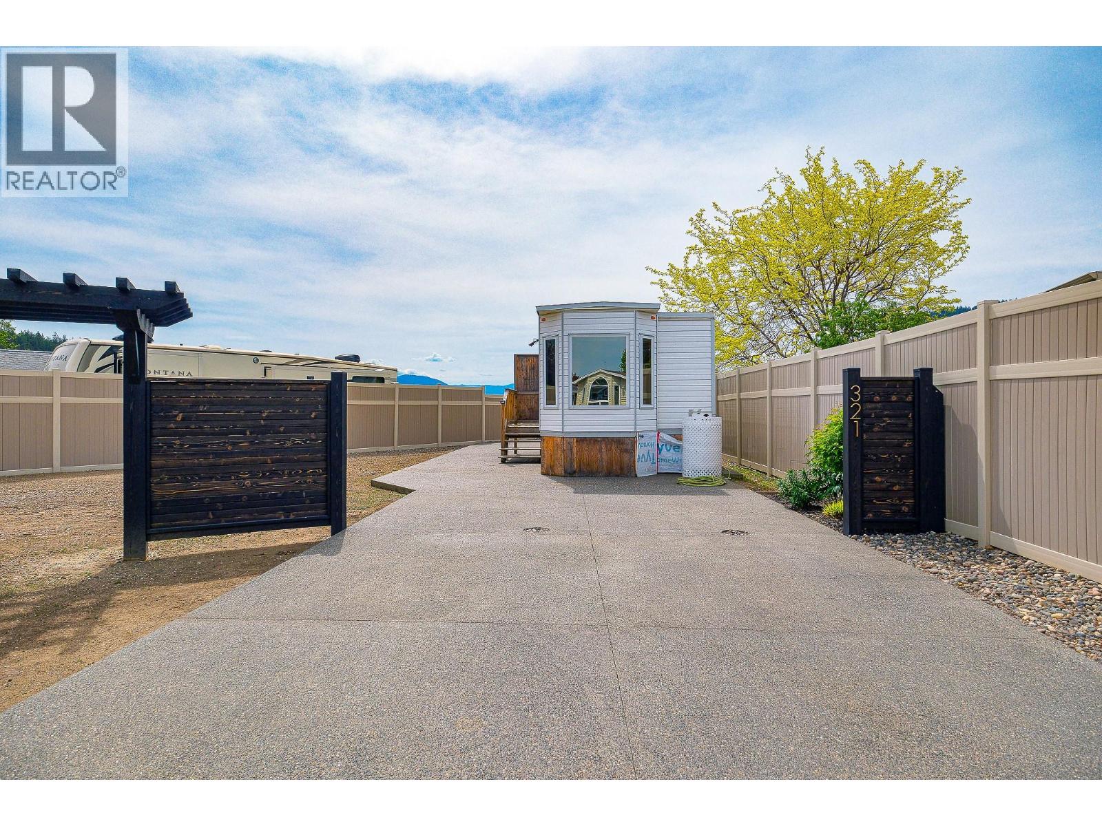 415 Commonwealth Road Unit# 321, Kelowna