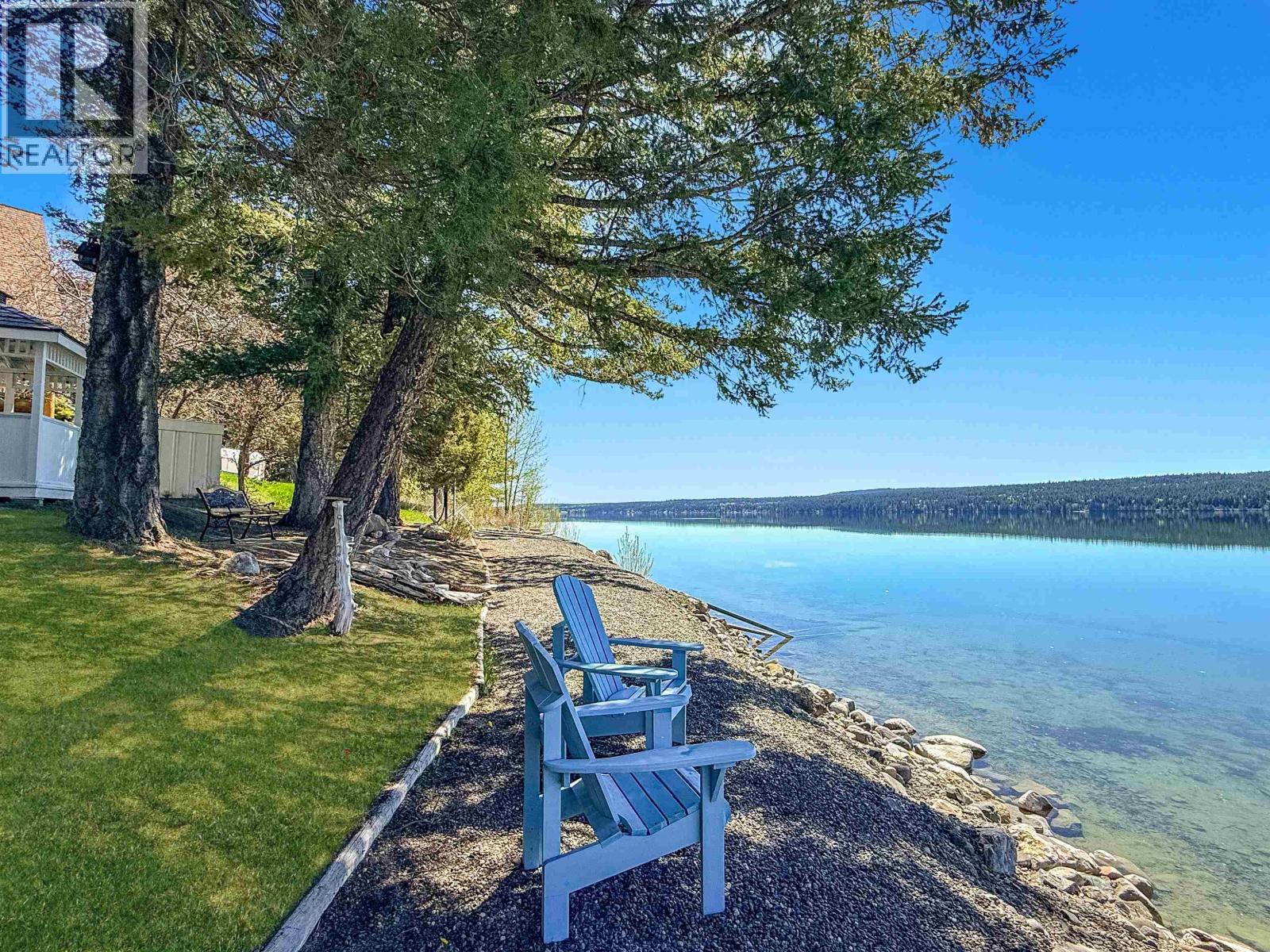 3854 EMERALD CRESCENT - 33