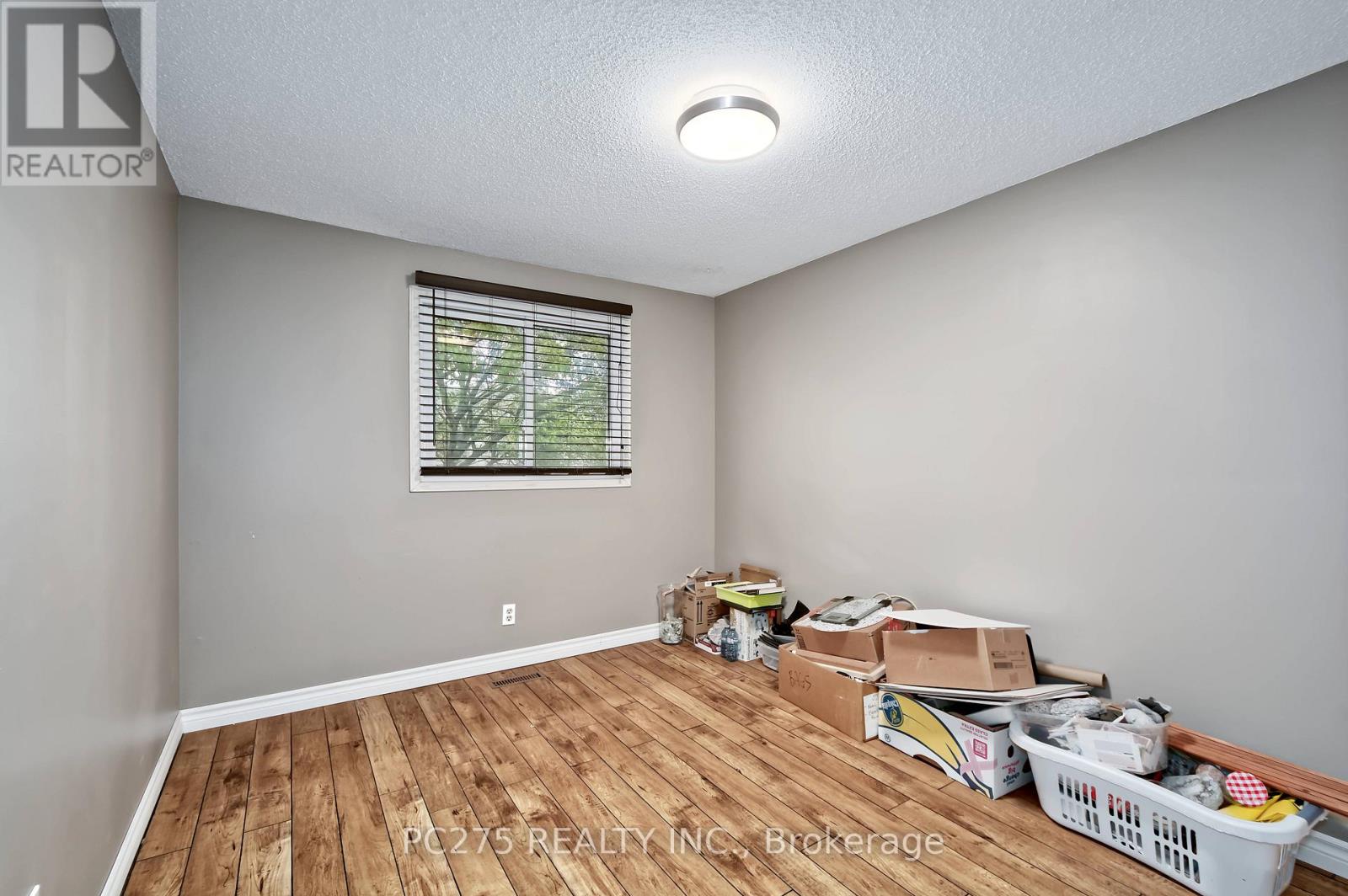 #36 141 CONDOR COURT - 19