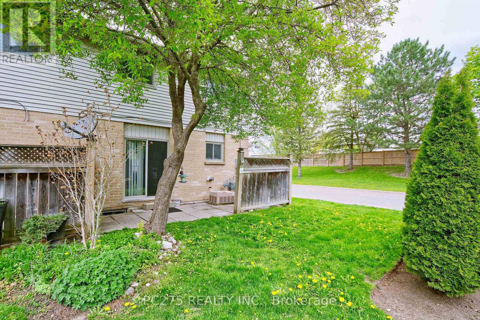 #36 141 CONDOR COURT - 34