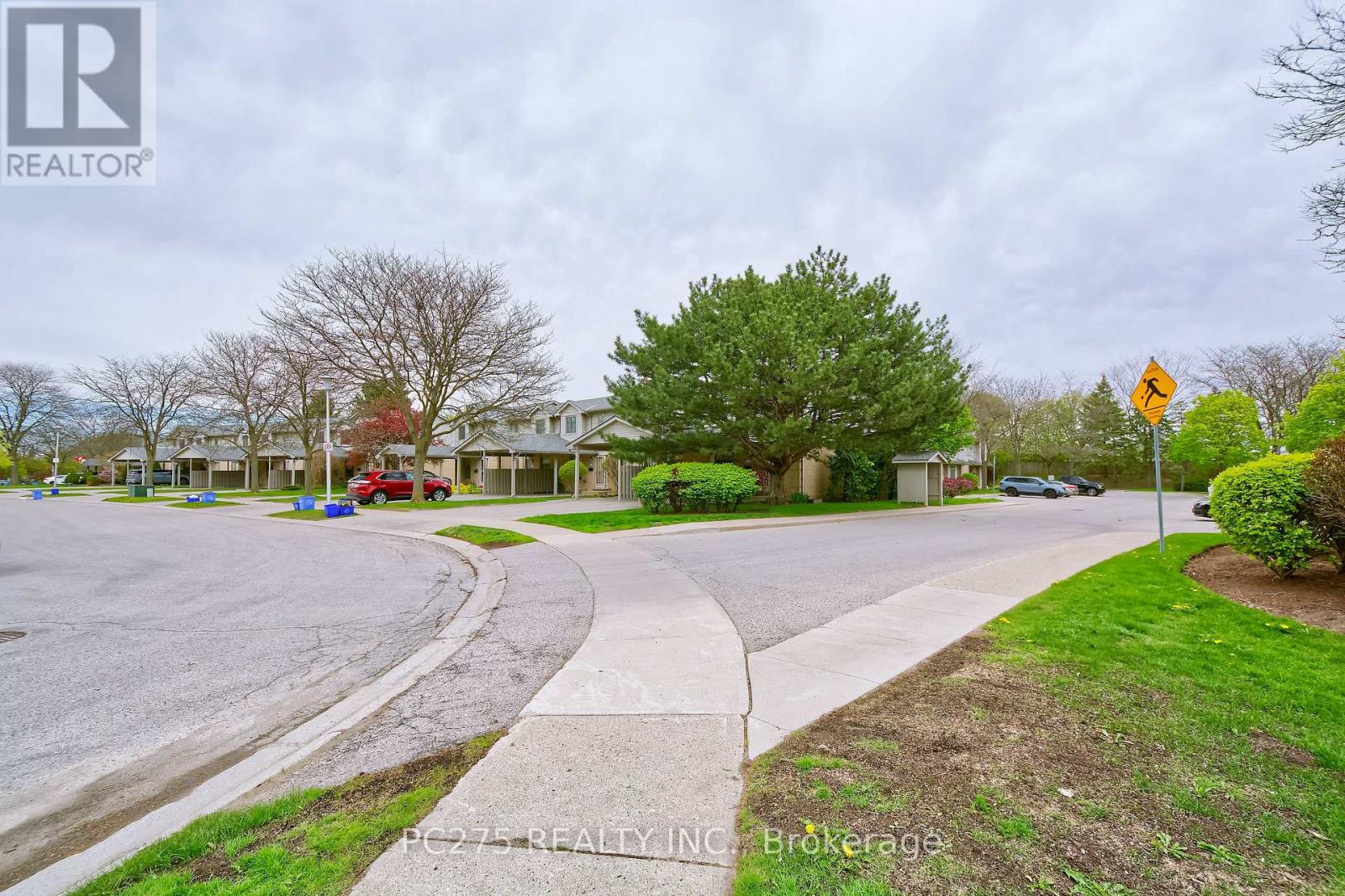 #36 141 CONDOR COURT - 36