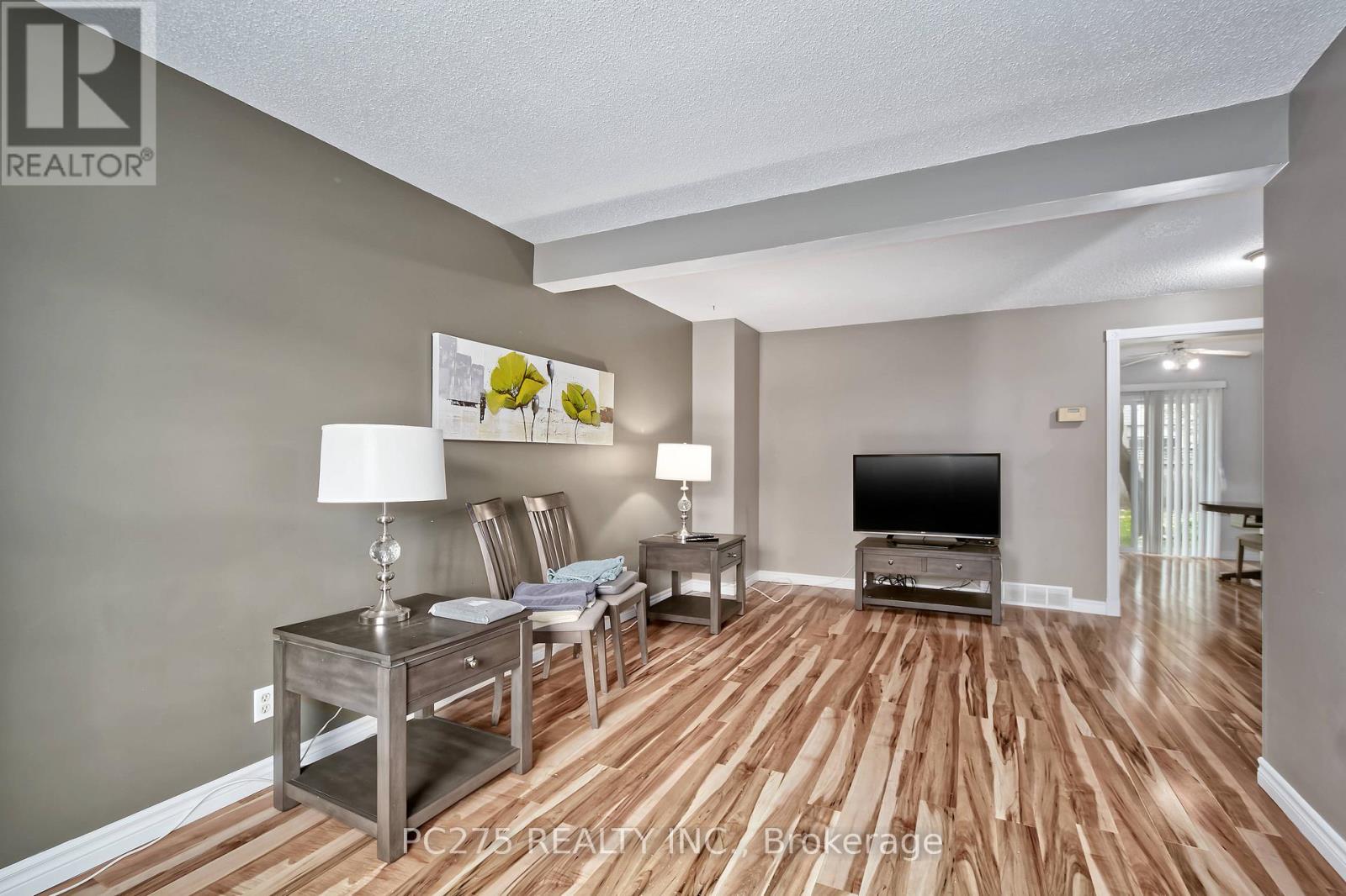 #36 141 CONDOR COURT - 7