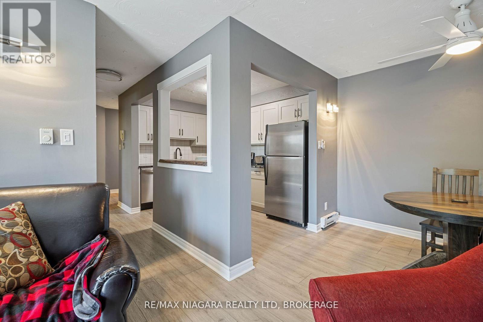 #302 78 WELLAND STREET N - 4