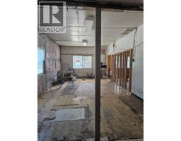 5851 33 Highway, Beaverdell, BC V0H1A0 Photo 21