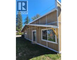 5851 33 Highway, Beaverdell, BC V0H1A0 Photo 24