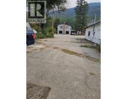5851 33 Highway, Beaverdell, BC V0H1A0 Photo 27