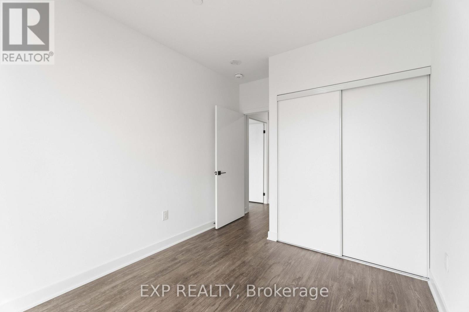 #108 2782 BARTON STREET E - 11