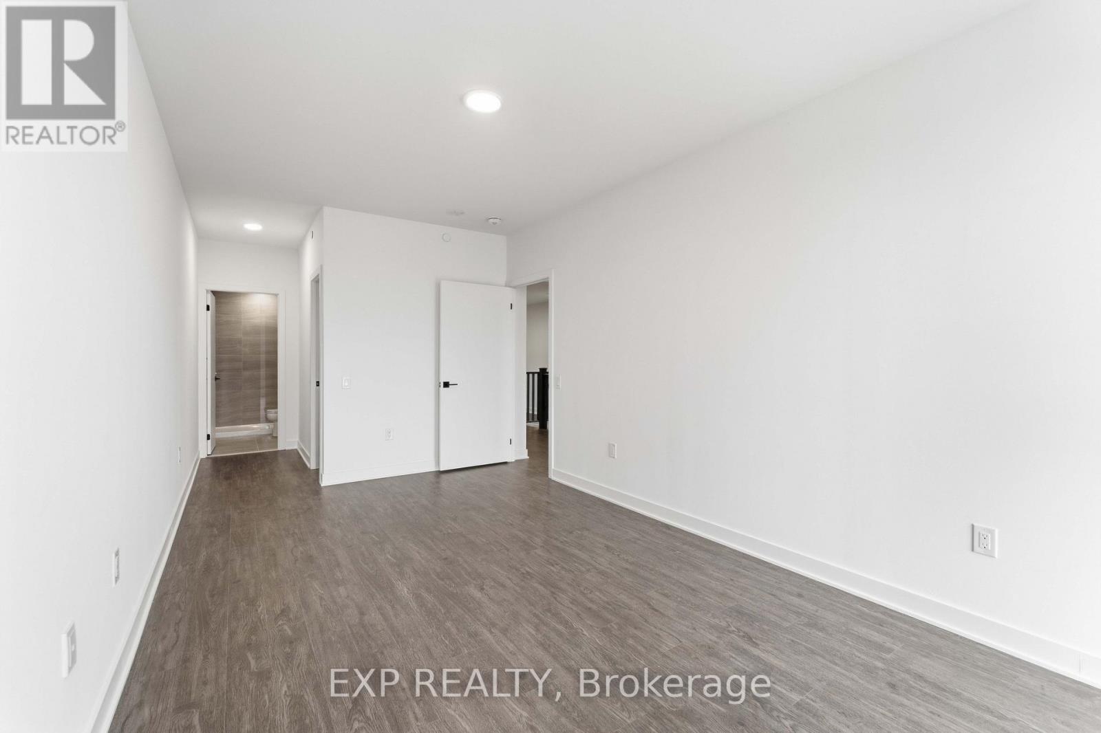#108 2782 BARTON STREET E - Image 15