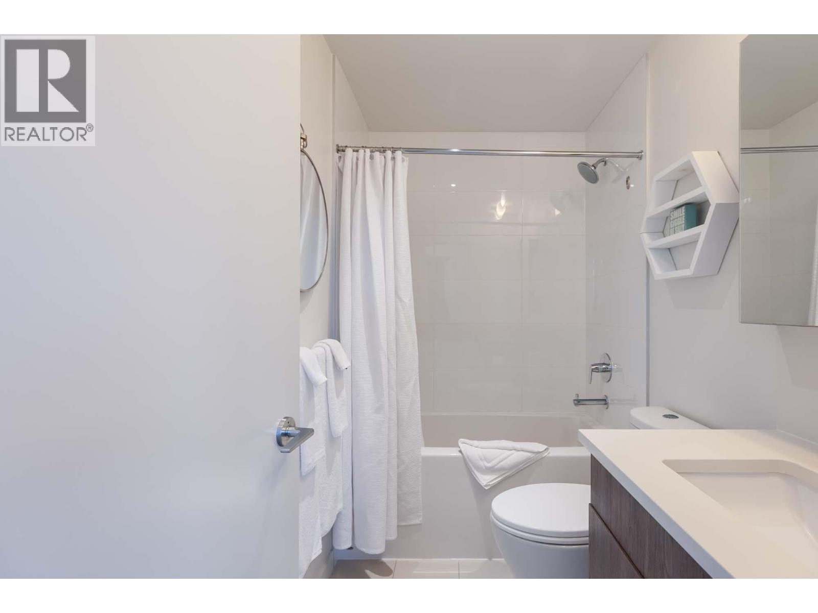 3 Bed, 2 Bath House for Rent in Coquitlam – 2202 691 NORTH ROAD, Coquitlam – MLS# R3121386 - Image 27