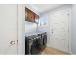 2291 Rainier Street, Abbotsford, BC V2T3E7 Photo 16