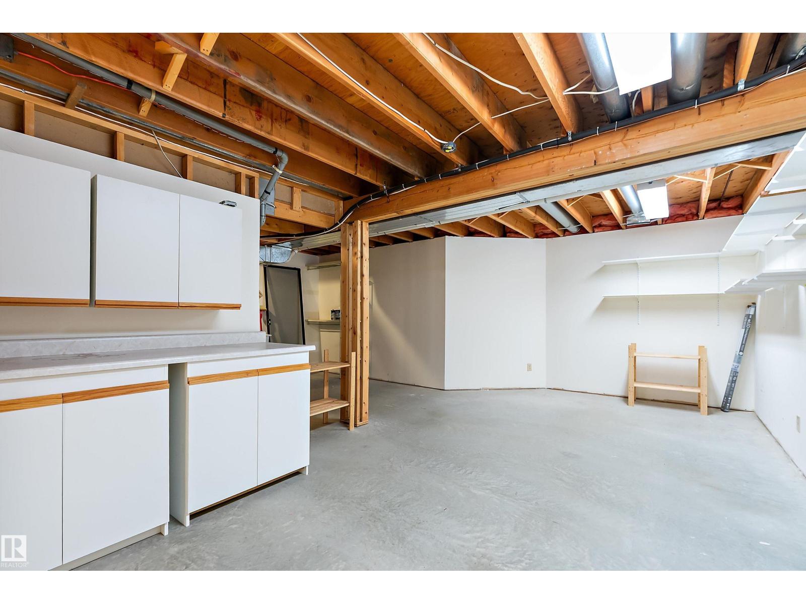 #45 903 109 ST NW, Edmonton