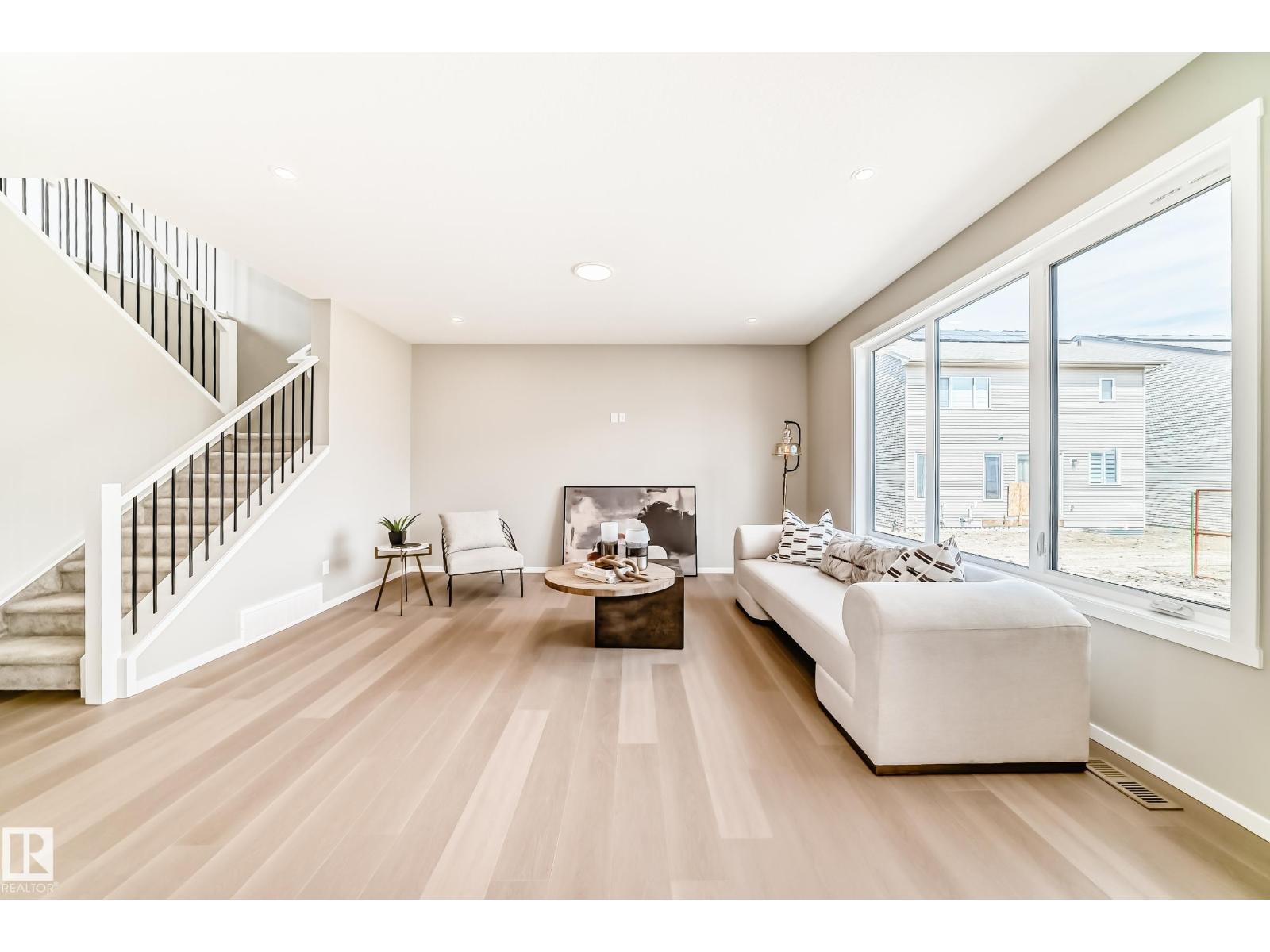 1603 206 ST NW - 22