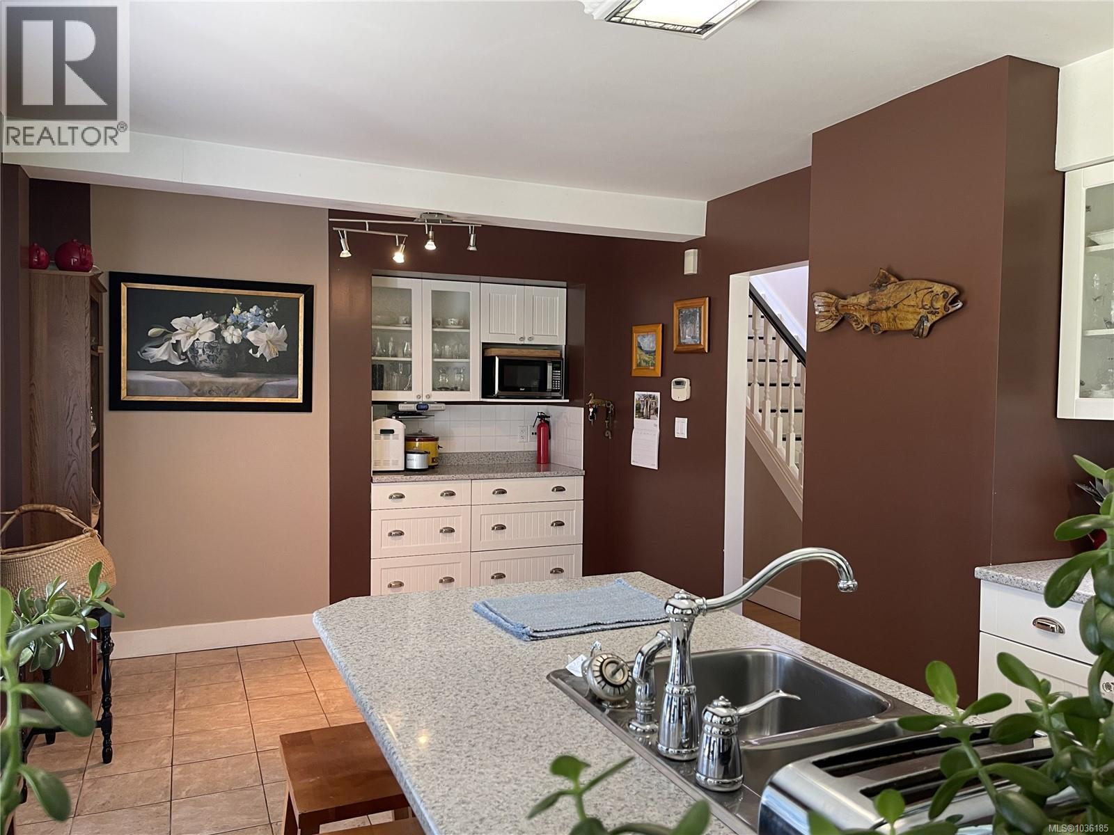 2821 4th Ave - 12
