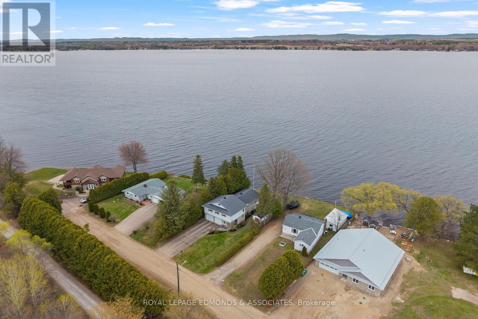 907 CEDAR LANE - 4