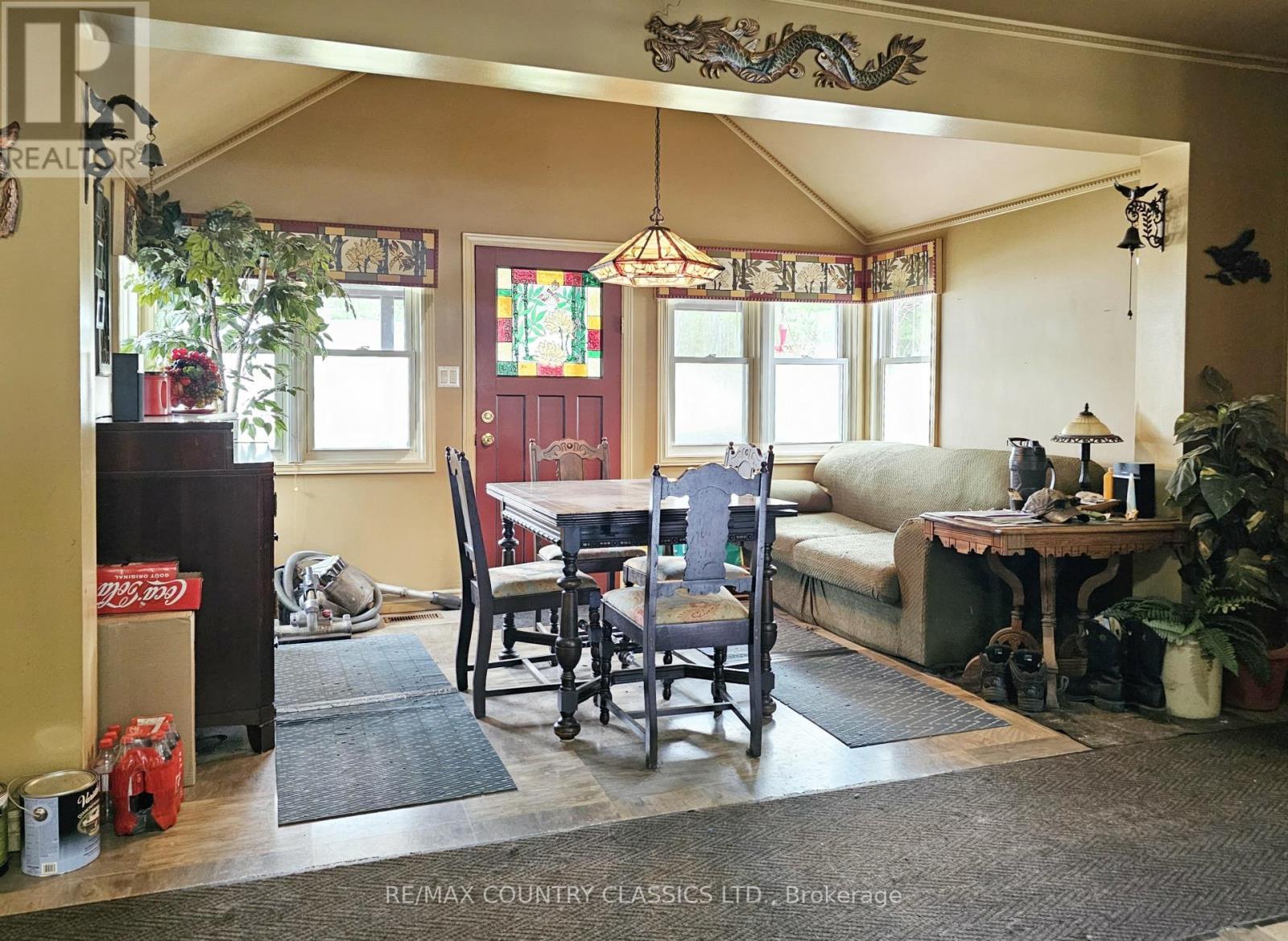 795 RIVERSIDE DRIVE - 6