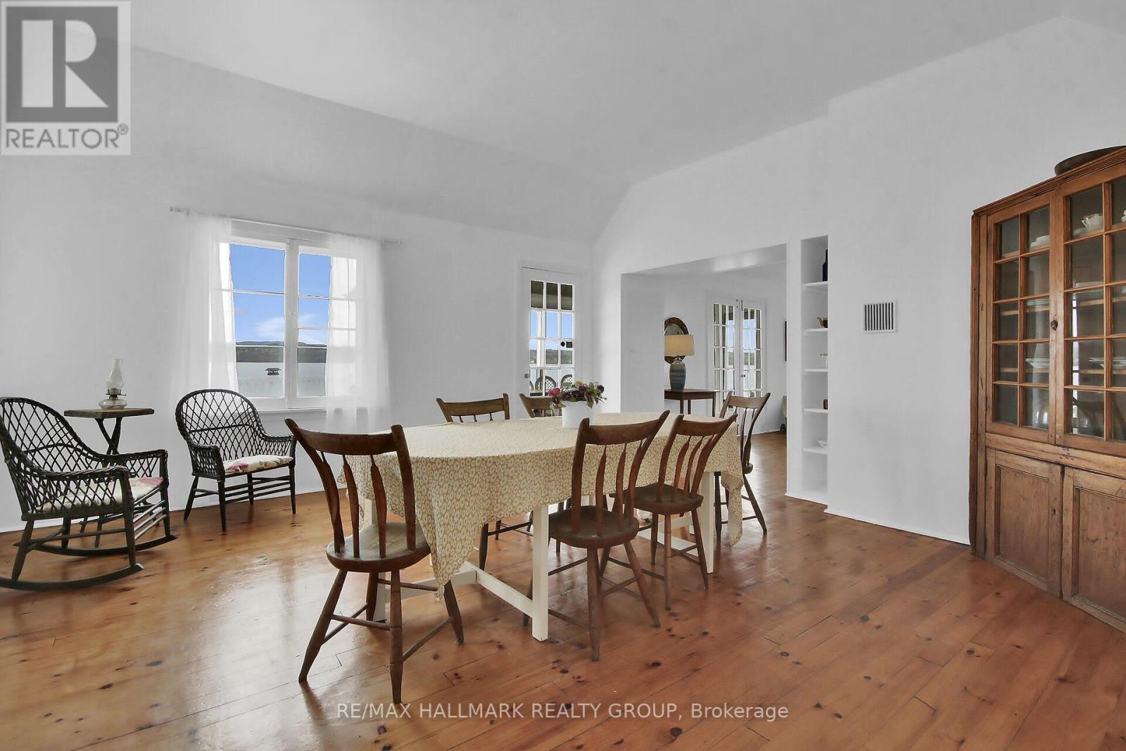 350 BERRY SIDE ROAD - 24