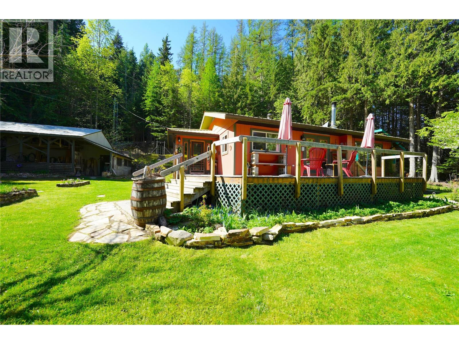 281 Iwanik Road - 5