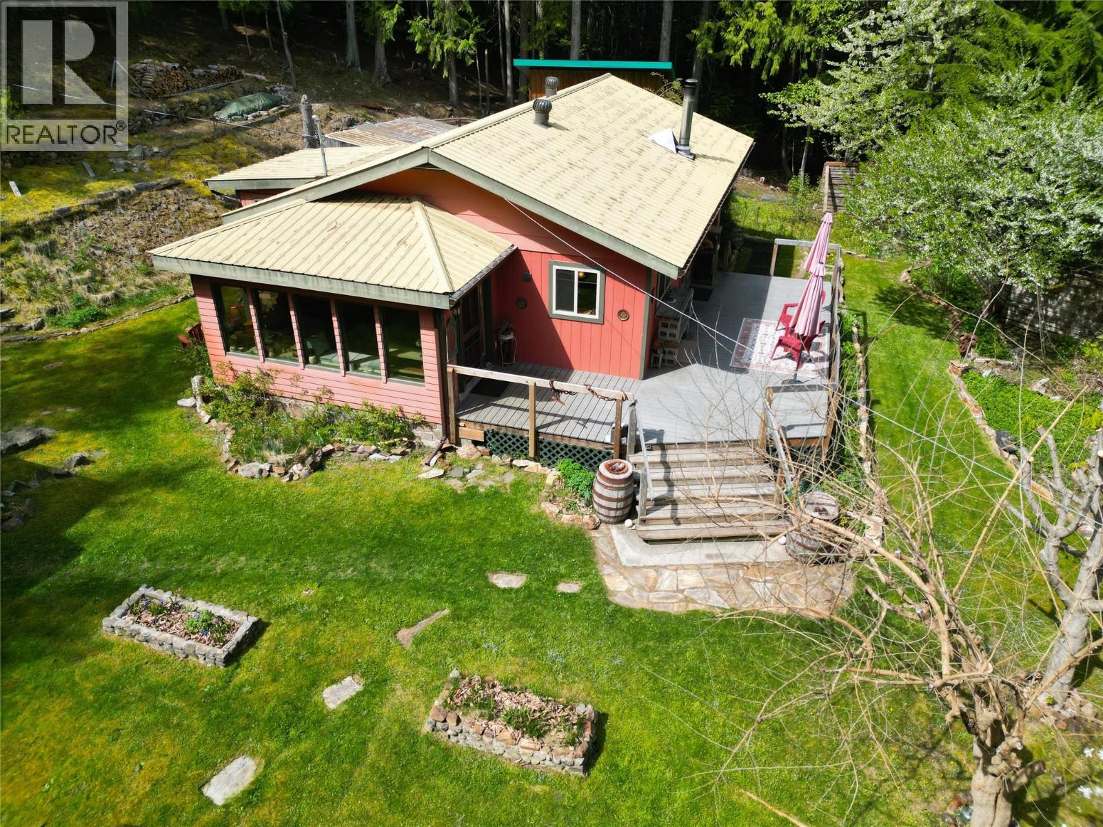 281 Iwanik Road, Procter