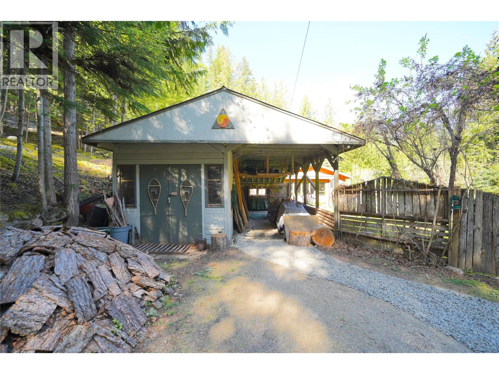 281 Iwanik Road, Procter