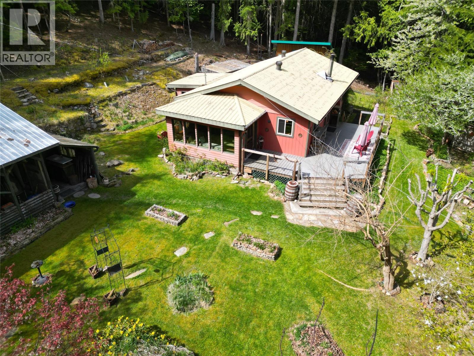 281 Iwanik Road, Procter