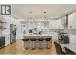 Kitchen - 2405 Talbot Place, Kamloops, BC V1S2B2 Photo 14