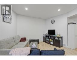 2405 Talbot Place, Kamloops, BC V1S2B2 Photo 43