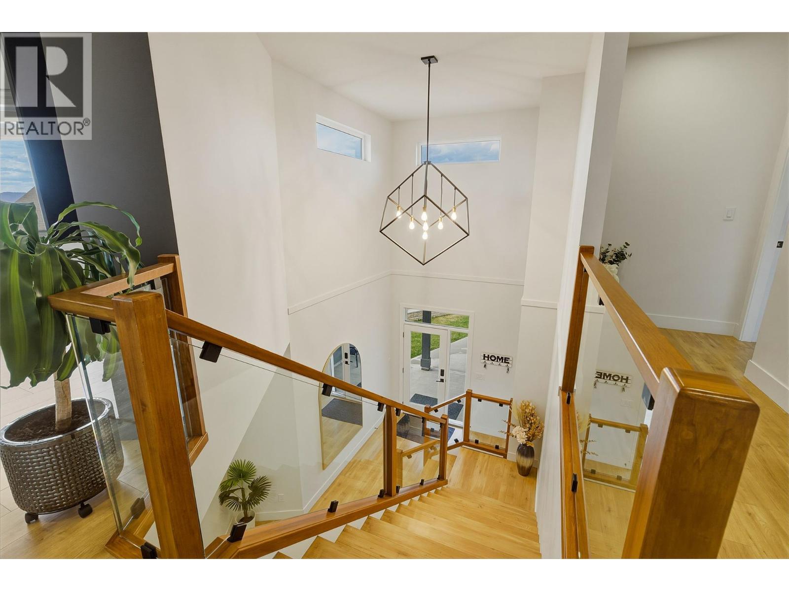 2405 TALBOT Place - 8