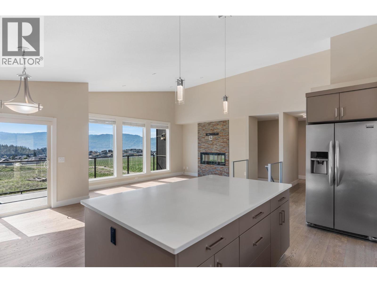 2604 Paramount Drive - Image 3