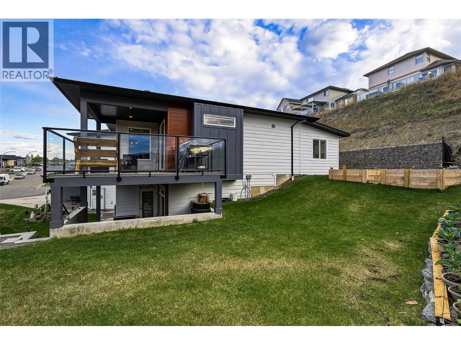 2405 TALBOT Place - 46