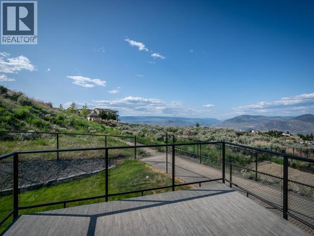 2405 TALBOT Place - 20