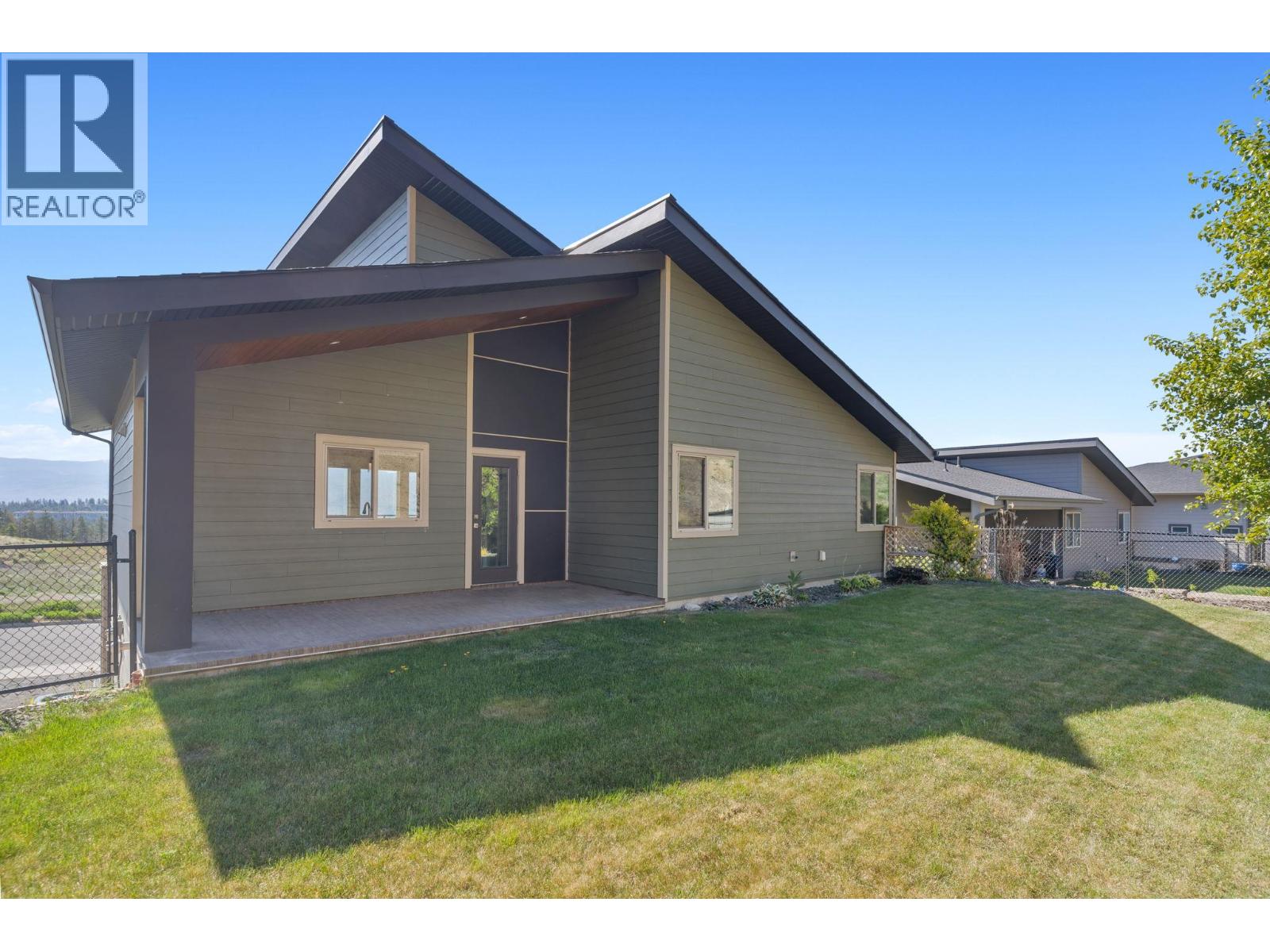 2604 Paramount Drive - 8