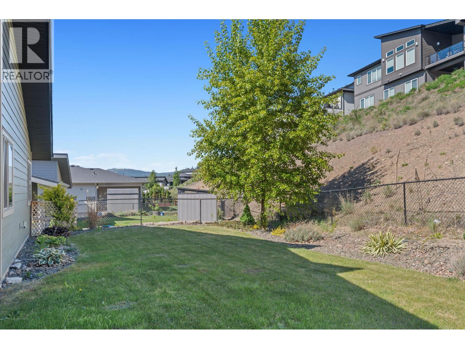 2604 Paramount Drive - 9