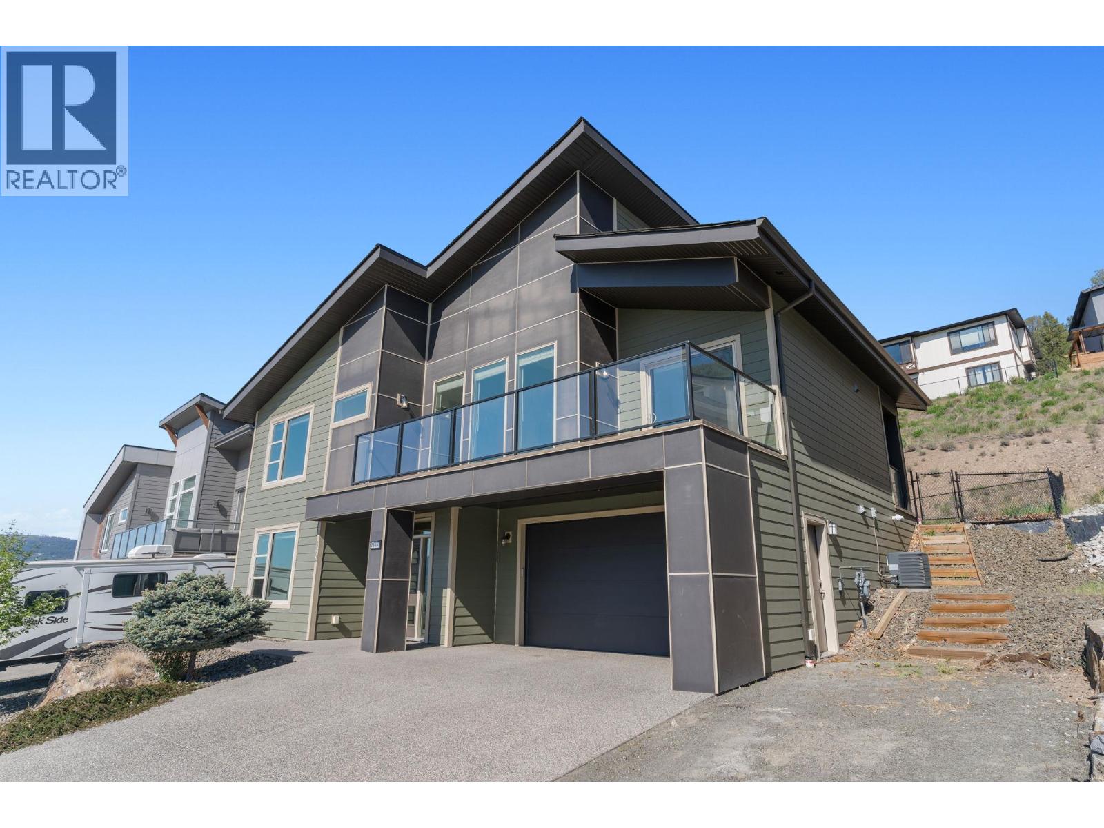 2604 Paramount Drive - 38